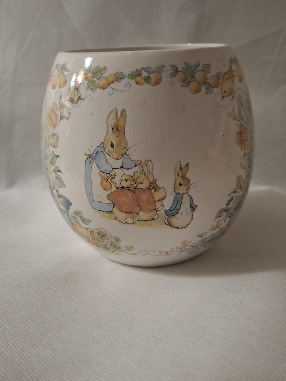 Vintage 1996 Beatrix Potter Peter Rabbit Ceramic Vase By Teleflora